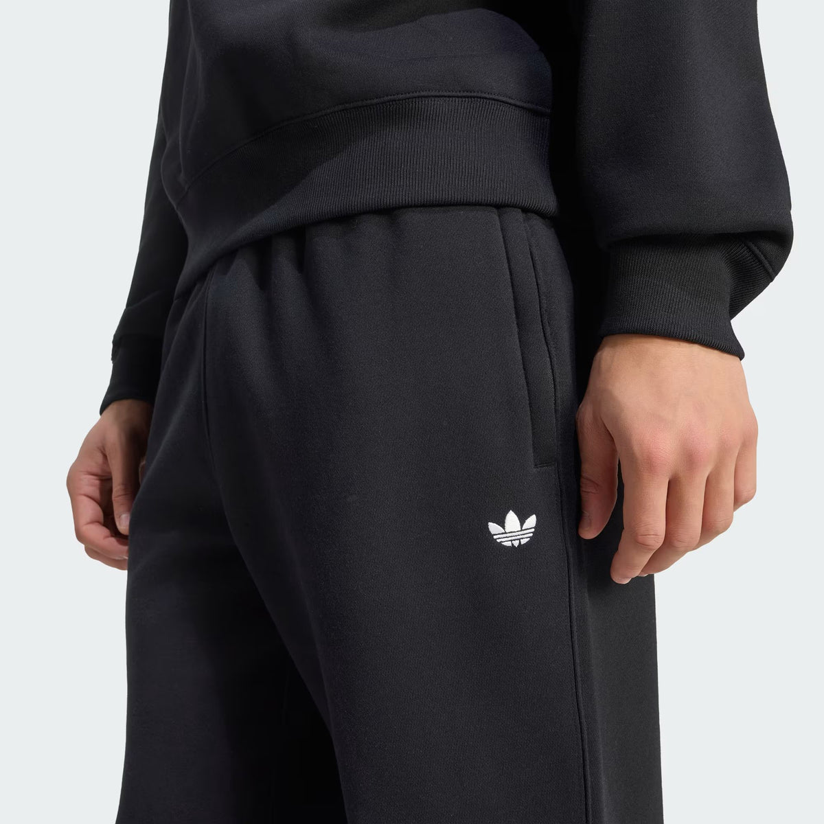 PANTALONI TREFOIL ESSENTIAL REGULAR