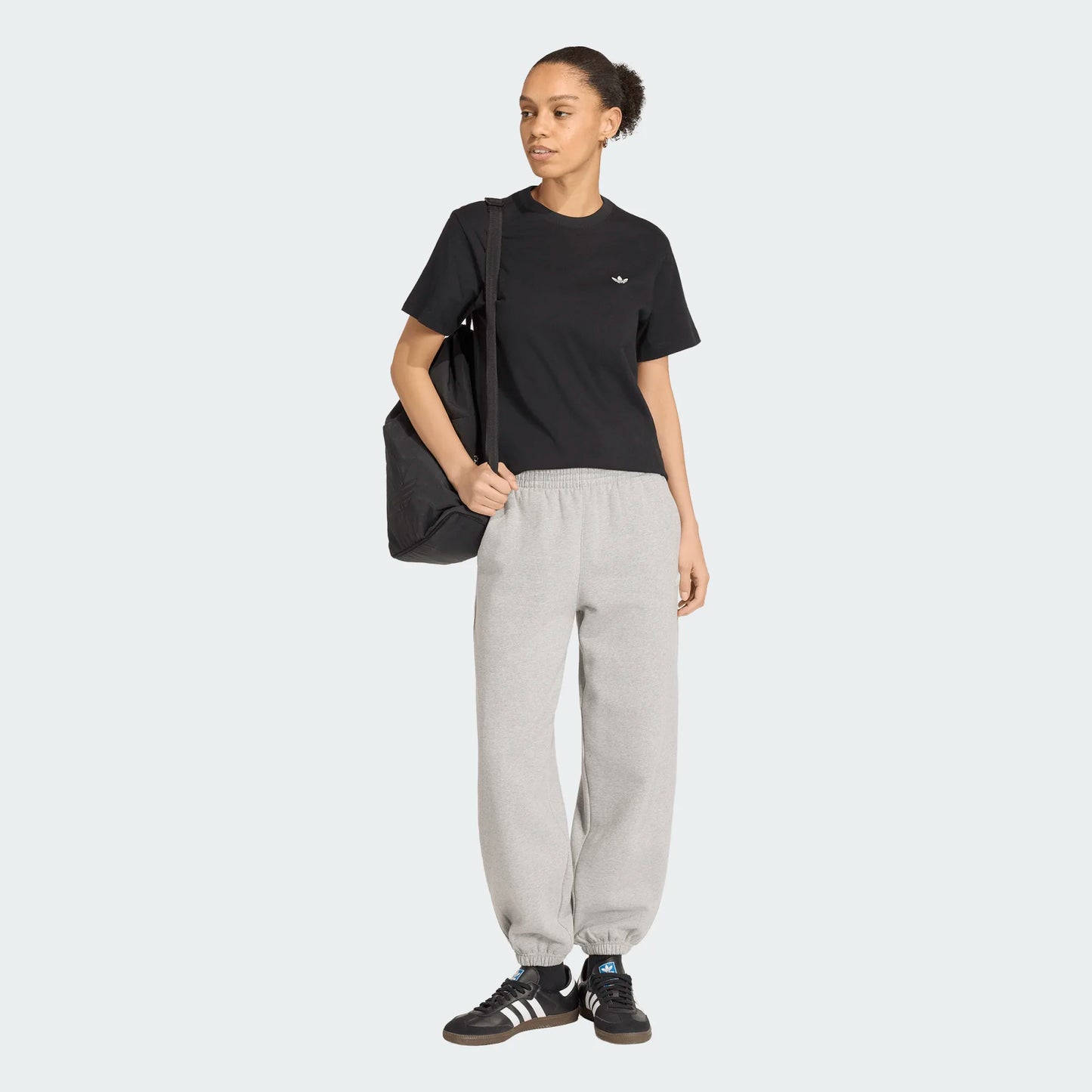 T-SHIRT ESSENTIAL