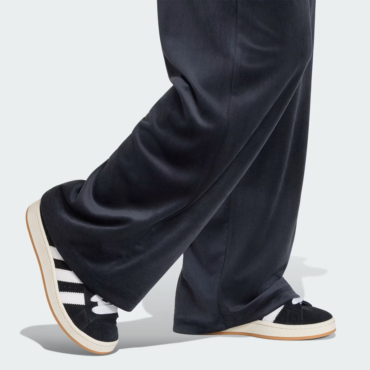 PANTALONI TUTA DONNA ADIDAS ESSENTIALS VELOUR – NERO - foto 6