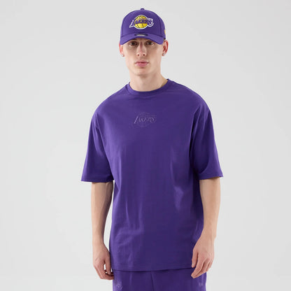 T-SHIRT OVERSIZE UOMO NEW ERA LOS ANGELES LAKERS NBA TONAL – VIOLA
