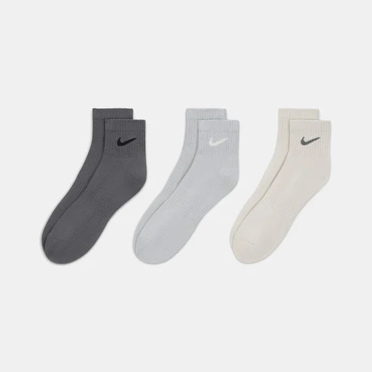 CALZE UNISEX NIKE EVERYDAY LIGHTWEIGHT 3 PACK – MULTICOLORE