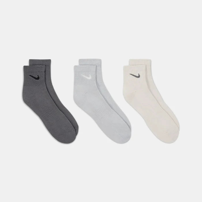 CALZE UNISEX NIKE EVERYDAY LIGHTWEIGHT 3 PACK – MULTICOLORE