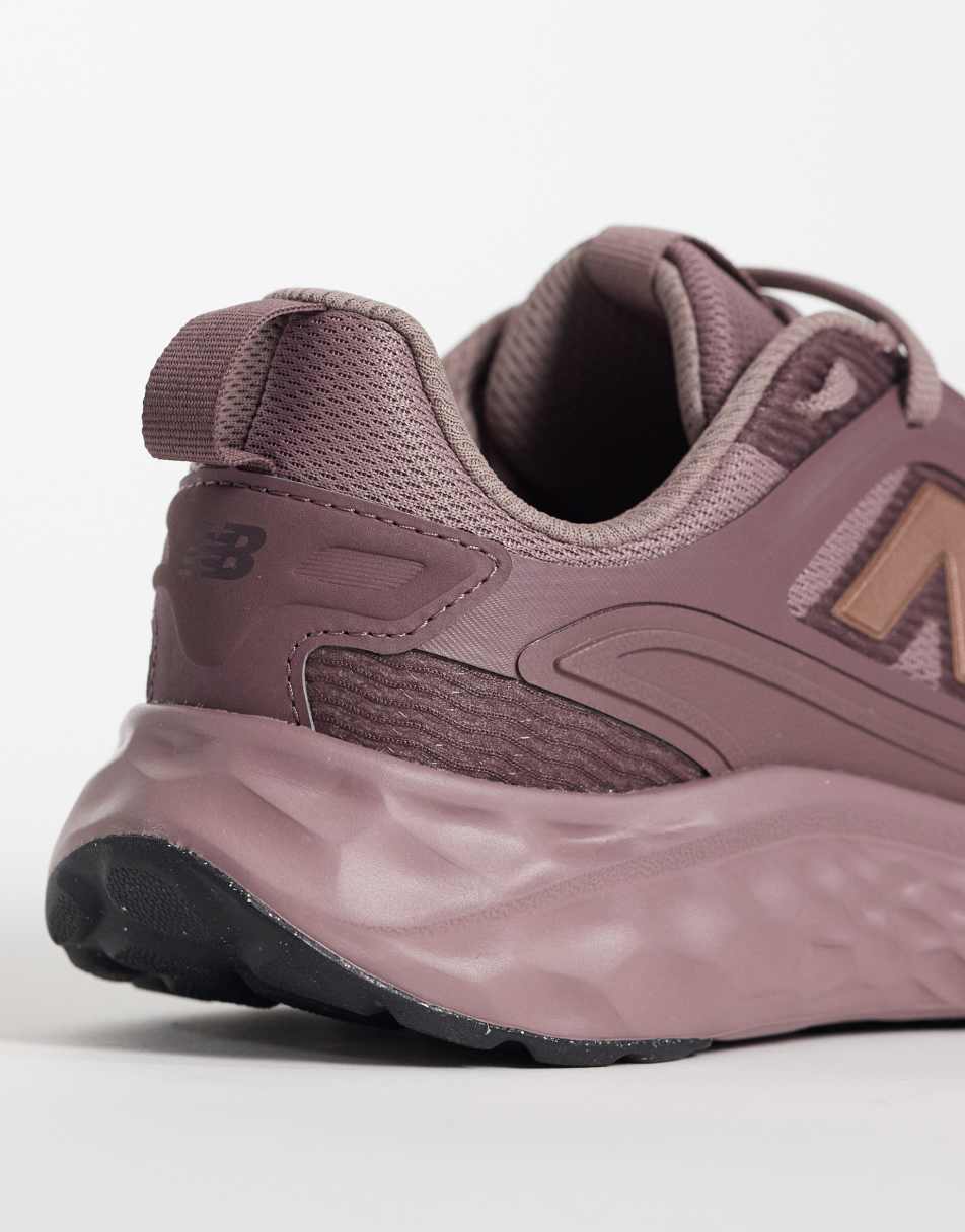 SCARPE RUNNING DONNA NEW BALANCE ARISHI V4 – BEIGE E ROSA - foto 3