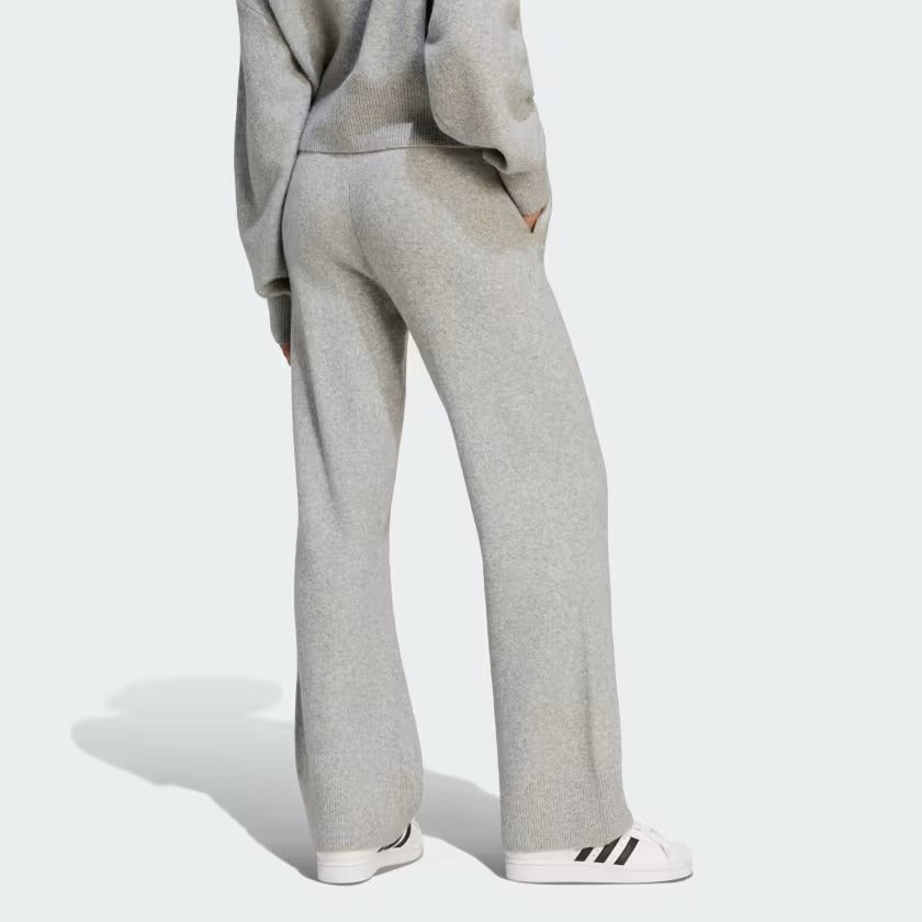 PANTALONI DONNA ADIDAS ESSENTIALS KNIT – GRIGIO CHIARO
