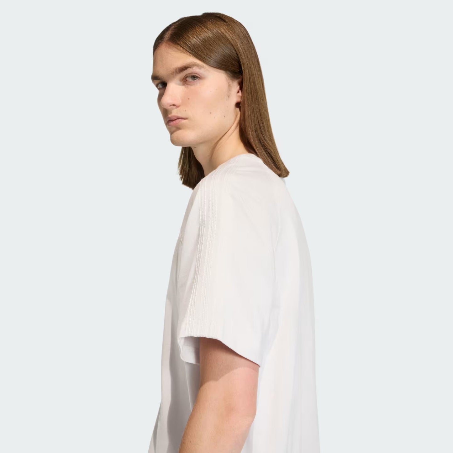 T-SHIRT PREMIUM ESSENTIAL