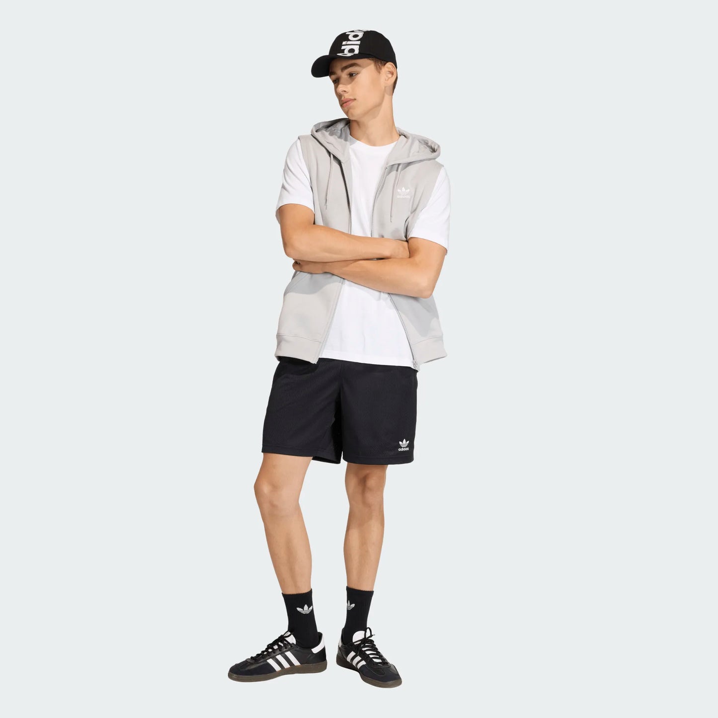 SHORT ESSENTIALS MESH
