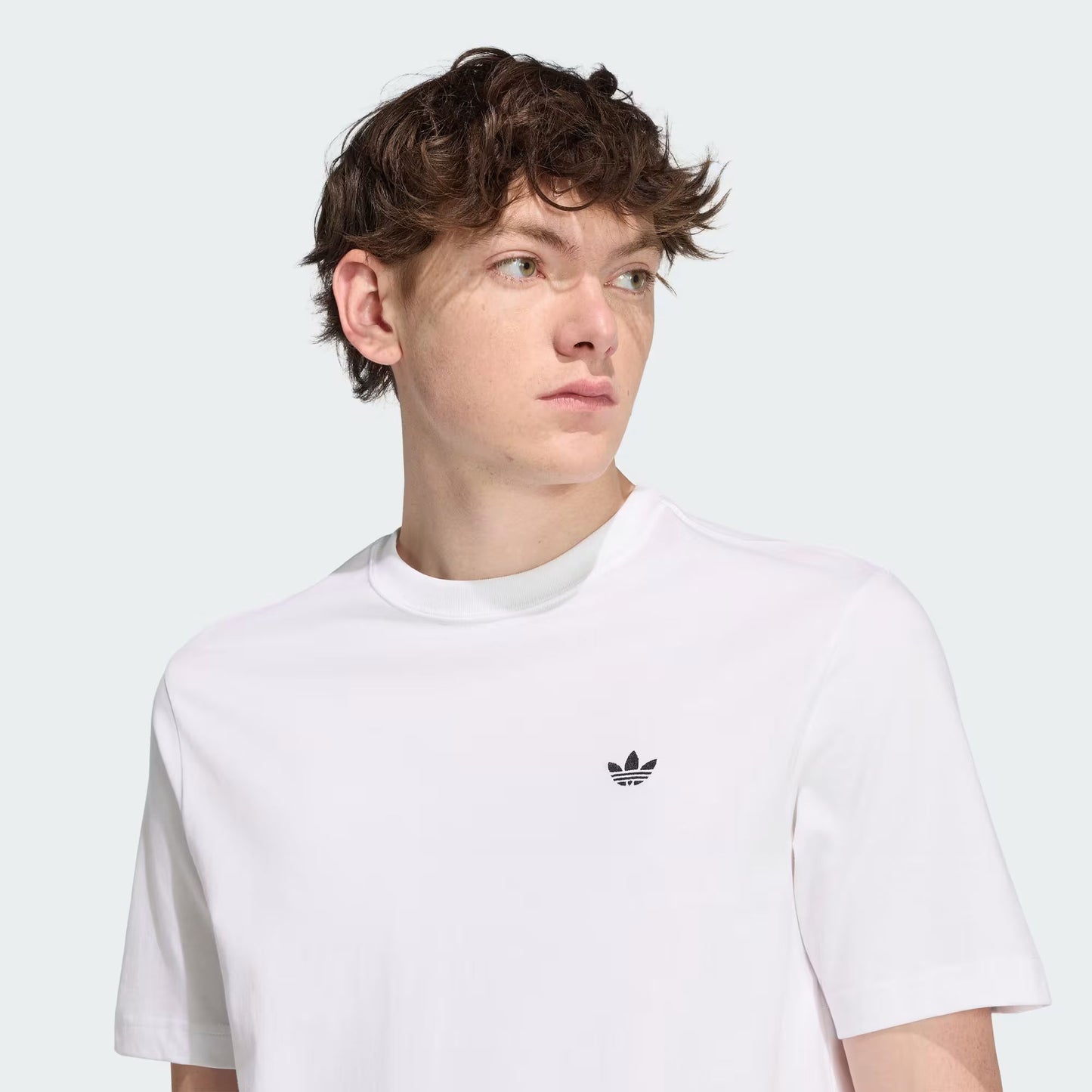 T-SHIRT TREFOIL ESSENTIALS