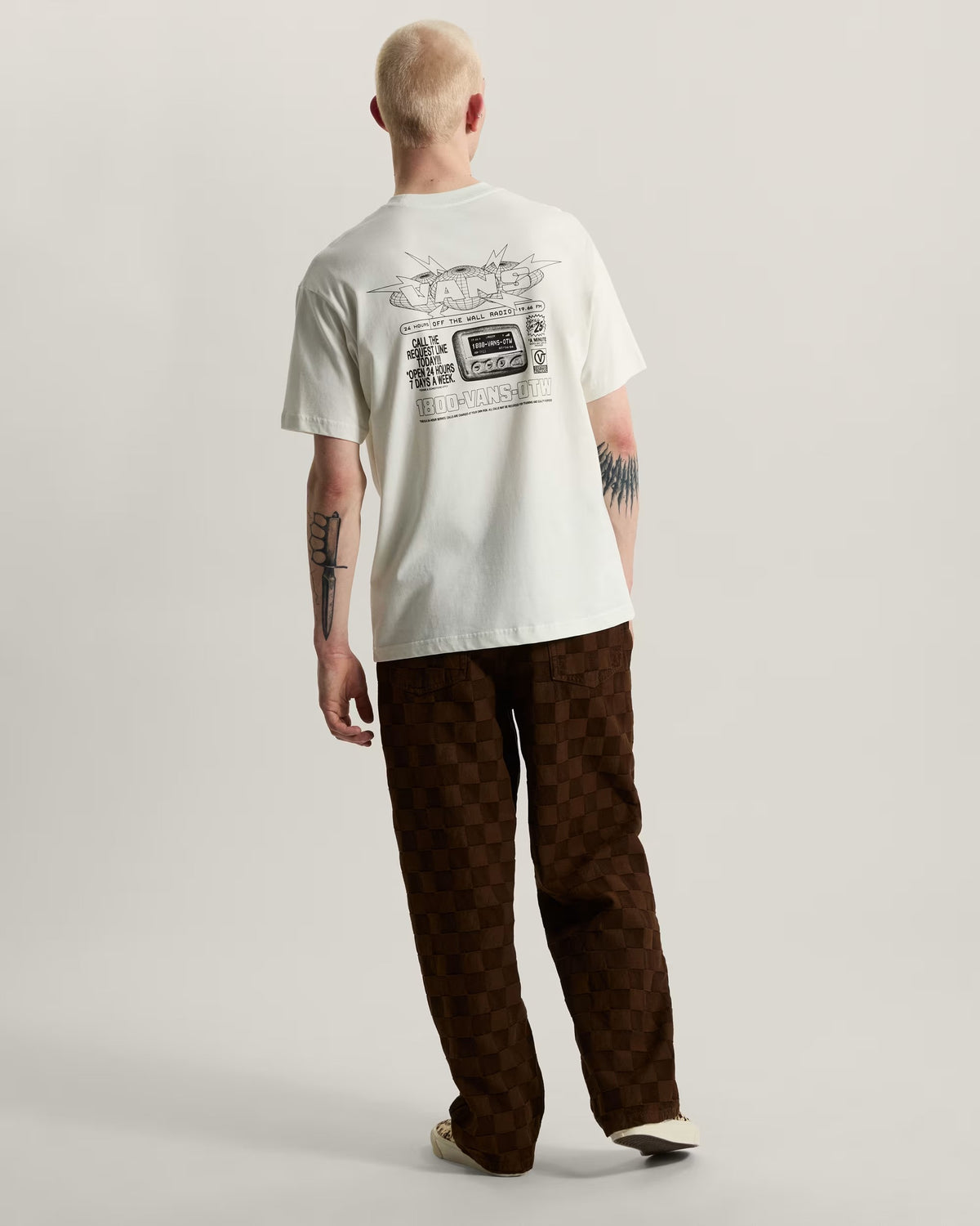 T-SHIRT HOTLINE RADIO