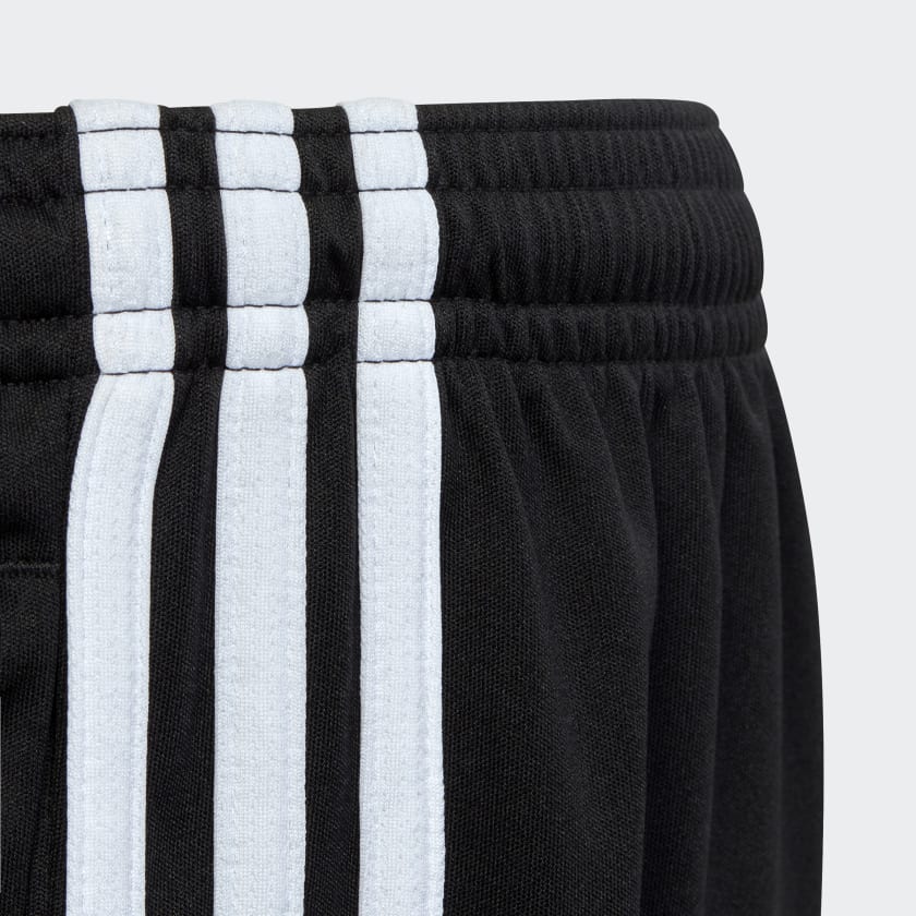 SHORT KIDS TRAIN ESSENTIALS AEROREADY 3-STRIPES