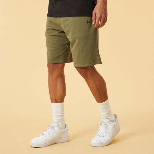 SHORT ESSENTIAL